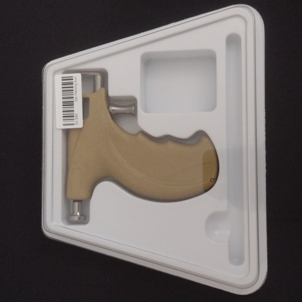 ear piercing gun